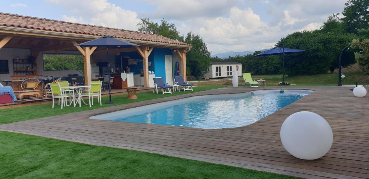 Les Chalets Salineens Salies-du-Salat Exterior foto